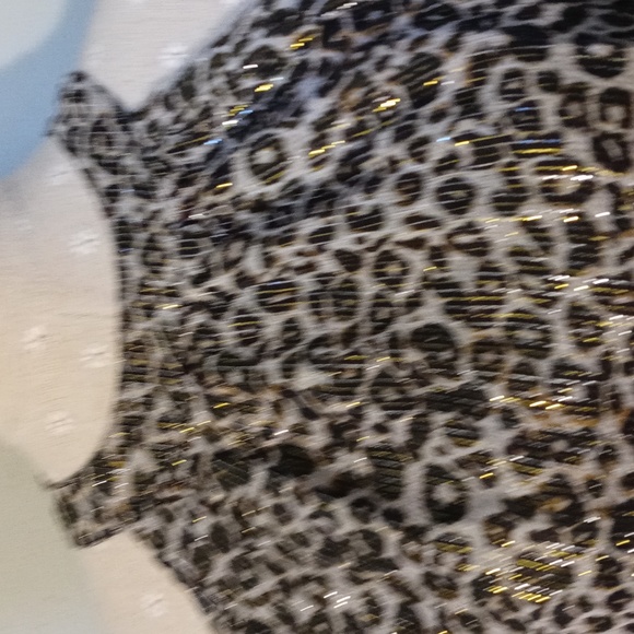 Velvet Animal Print Sleeveless Debbie Top - Picture 2 of 5
